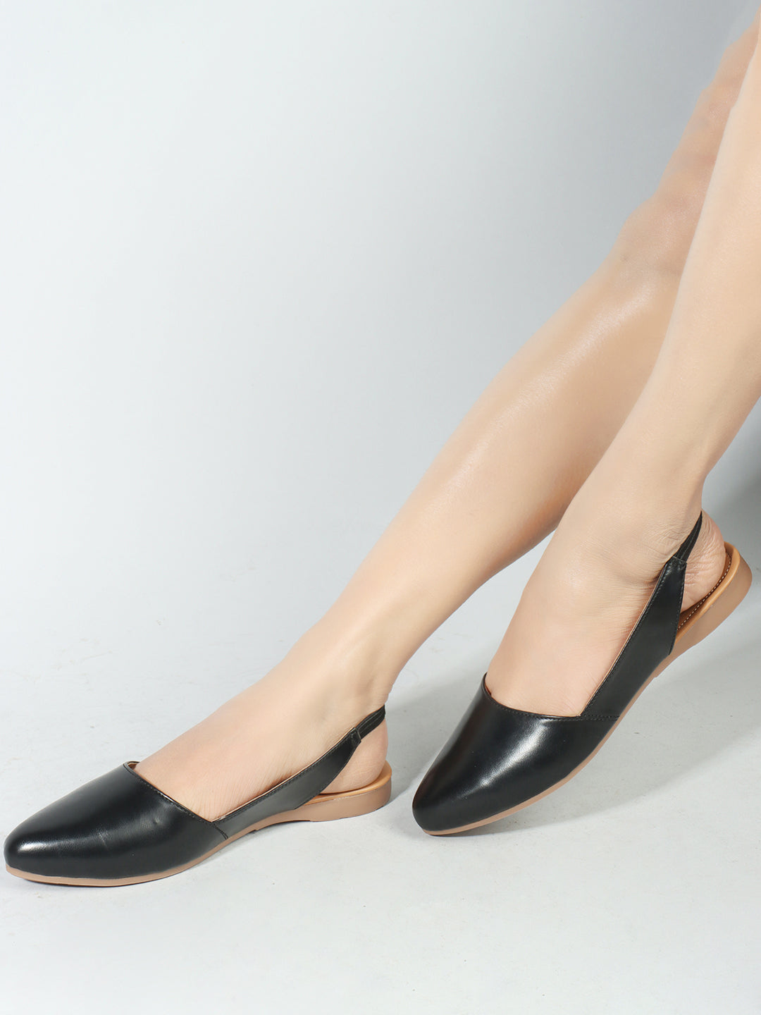 perfect for all-day wear black mules for womens.